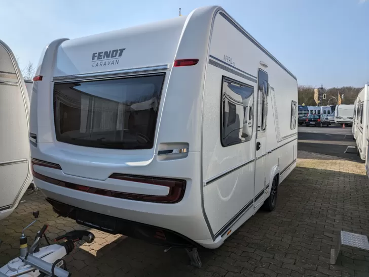 Fendt Apero Sfb Als Wohnwagen In Bad Salzuflen Bei Caraworld De Von