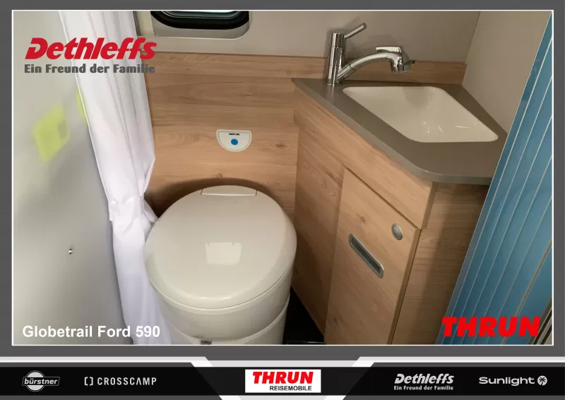 10_Globetrail-Ford-590_Toilette.jpg