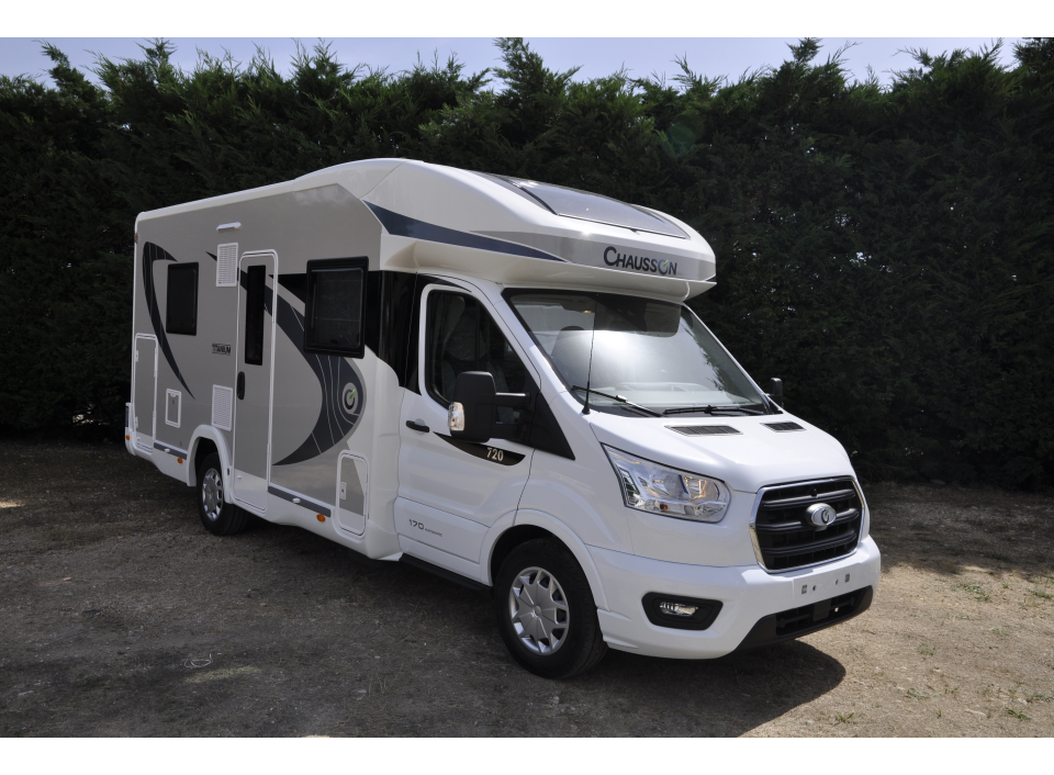 Chausson Titanium 720 als Teilintegrierter in Verl bei caraworld.de