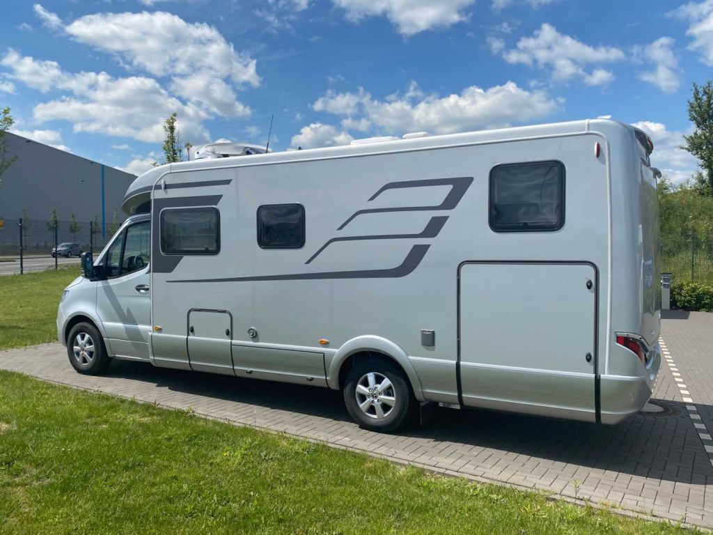 Hymer B-Klasse ML-I 780 Als Teilintegrierter In Dortmund Bei Caraworld.de