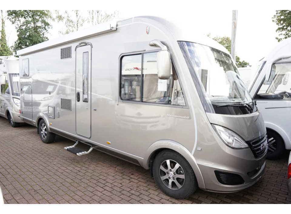 Hymer B-Klasse 678 Als Integrierter In Mülheim An Der Ruhr Bei Caraworld.de