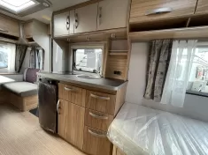 Bild 19 Hymer Eriba Nova Light 442 Super Messepreis !