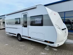 Bild 11 LMC Tandero 500 K - GFK + Mover + Rollmarkise