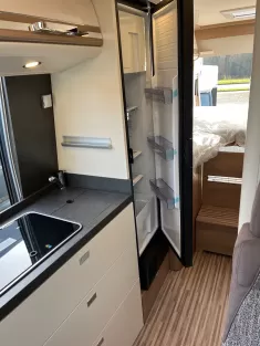 Bild 12 Malibu Van comfort GT skyview 640 LE sofort verfügbar+138 l Kühlschrank