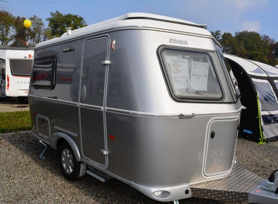 Hymer Eriba Touring Familia 310 Als Pickup-Camper In Stockach Bei ...