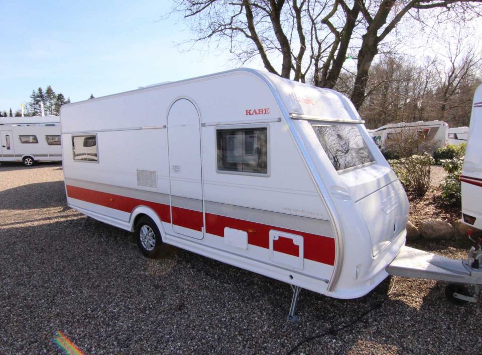 Kabe Smaragd 540 GLE B2 als Pickup-Camper in Kayhude bei caraworld.de