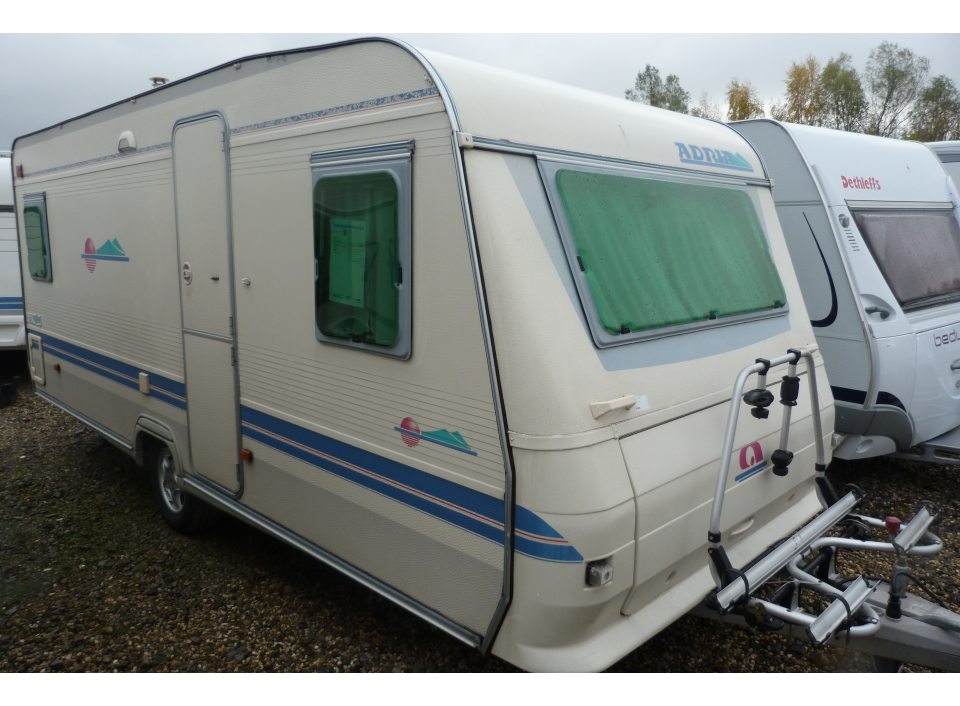 Adria Unica B 502 UP Exclusive Plus Paket Als Pickup-Camper In Bocholt ...